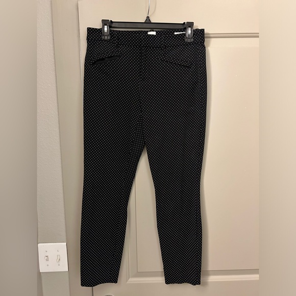 Gap | Black with White Dots | Signature Skinny Ankle Pant - Picture 2 of 7